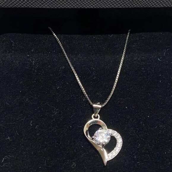 Eternal Rose Preserved Flower Jewelry Box & Silvertone Gemstone Necklace Gift - Picture 4 of 13